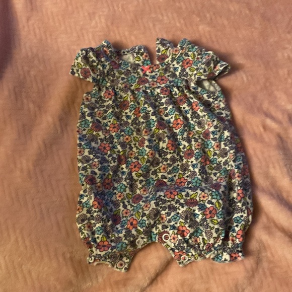 0-3 month baby one pieces - Picture 3 of 4